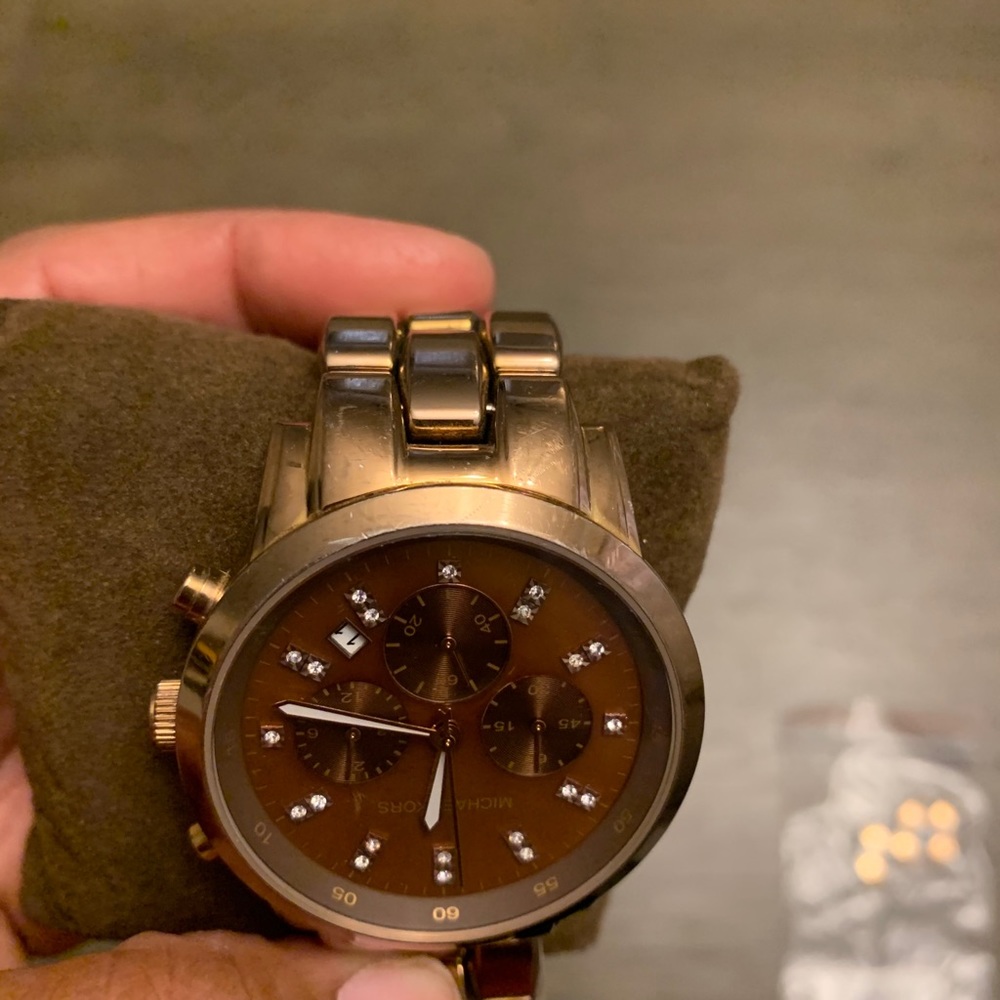 Michael Kors Show Stopper Chronograph Ladies Watch - Picture 2 of 9